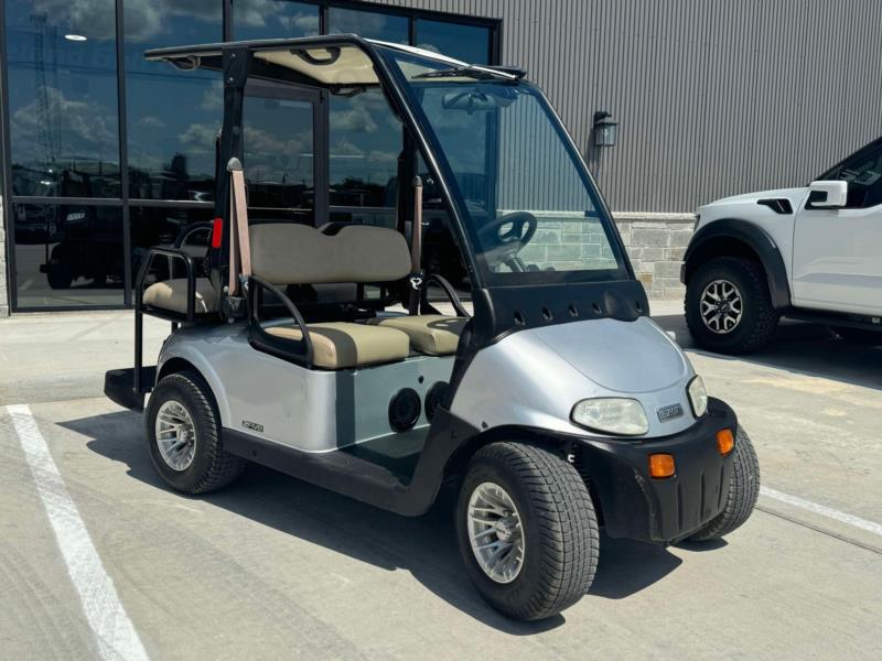 2016 E-Z-GO 2FIVE LSV Golf Cars