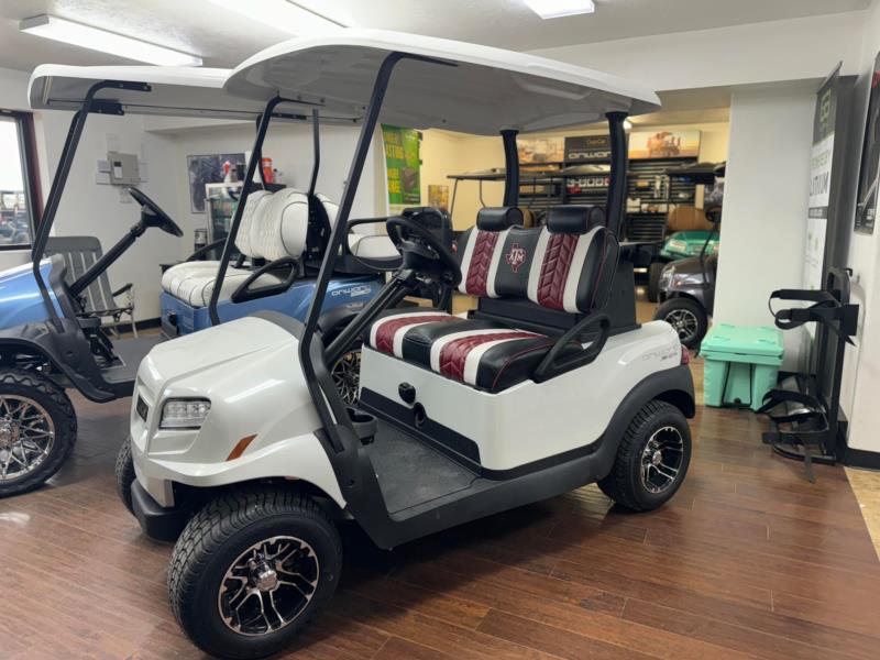 2024 CLUB CAR LITHIUM ION ONWARD HP $1,500 OFF MSRP!! Golf Cars SOLD!!! 