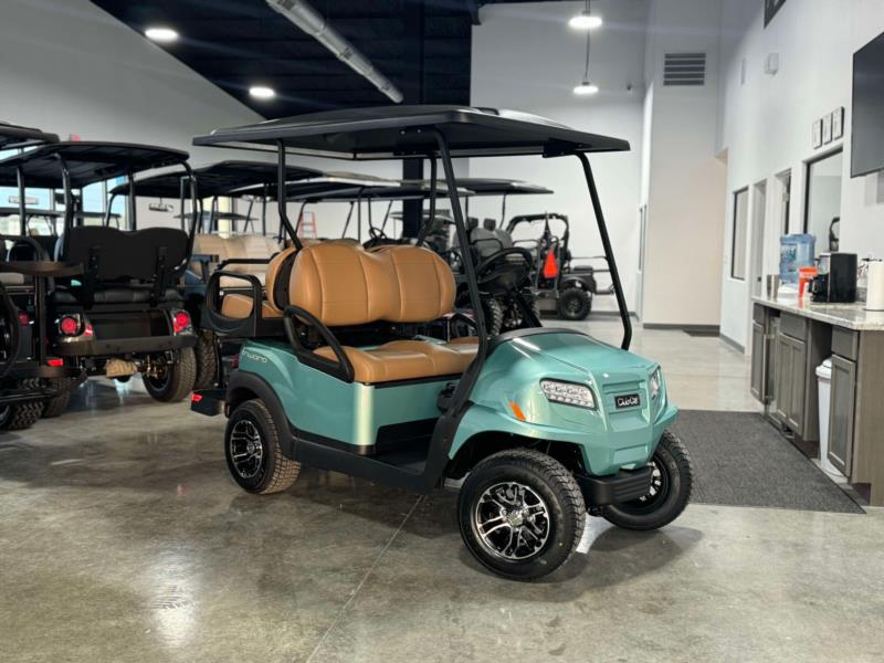 2025 CLUB CAR ONWARD 4 PASSENGER  EFI GAS ENGINE $1500 OFF MSRP!! Golf Cars