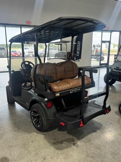 2026 E-Z-GO RXV ELITE 2+2 LITHIUM ION Golf Cars