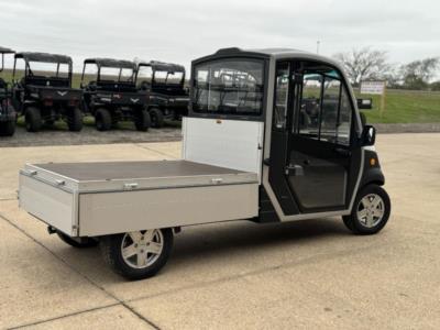 2024 CLUB CAR URBAN XR-NEW MODEL IN STOCK!! Golf Cars