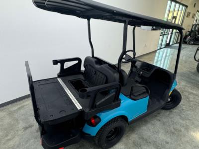 2024 E-Z-GO VALOR PASSENGER EFI GAS ENGINE $750 OFF MSRP!! Golf Cars