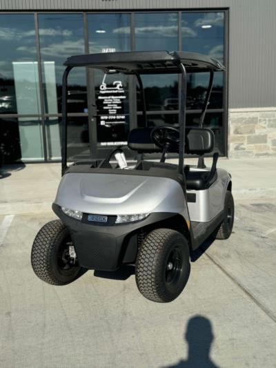 2024 E-Z-GO VALOR EFI GAS ENGINE $750 OFF MSRP!! Golf Cars