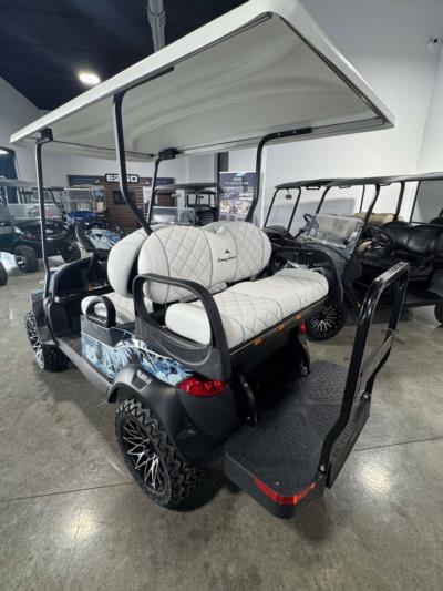 2025 CLUB CAR ONWARD TOMMY BAHAMA SPECIAL EDITION Golf Cars